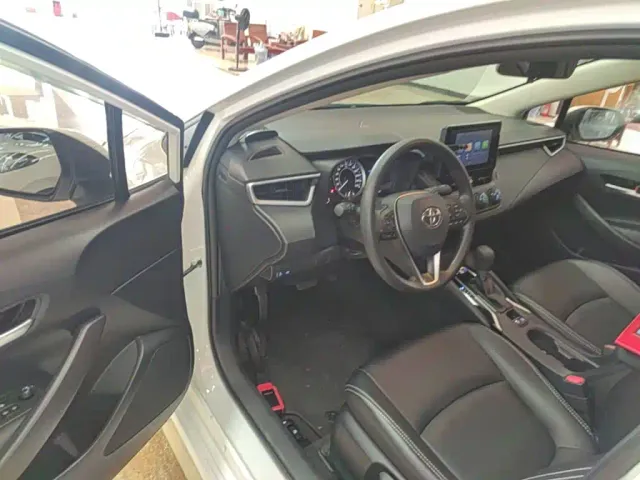 Toyota Corolla — Фото автомобиля 15