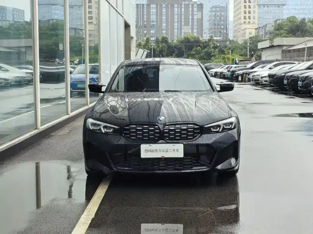 BMW 3 Series — Фото автомобиля 2