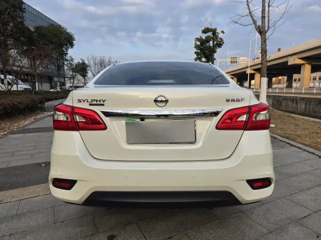 Nissan Sylphy — Фото автомобиля 6