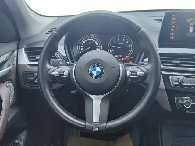 BMW X1 — Фото автомобиля 15
