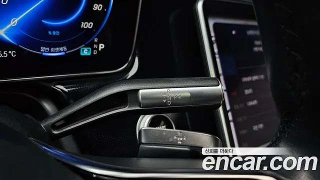 Mercedes-Benz EQS — Фото автомобиля 9