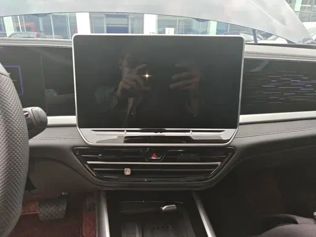 Volkswagen Passat — Фото автомобиля 12