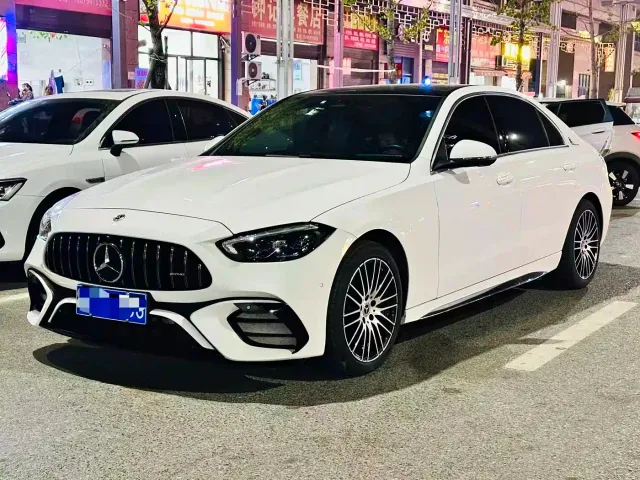 Фотография автомобиля — Mercedes-Benz C-Class