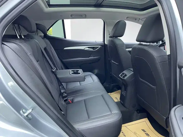 Buick Envision S — Фото автомобиля 12