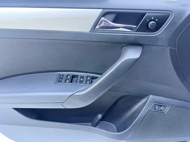 Škoda Rapid 2022 1.5L Automatic Comfort Edition — Фото автомобиля 8