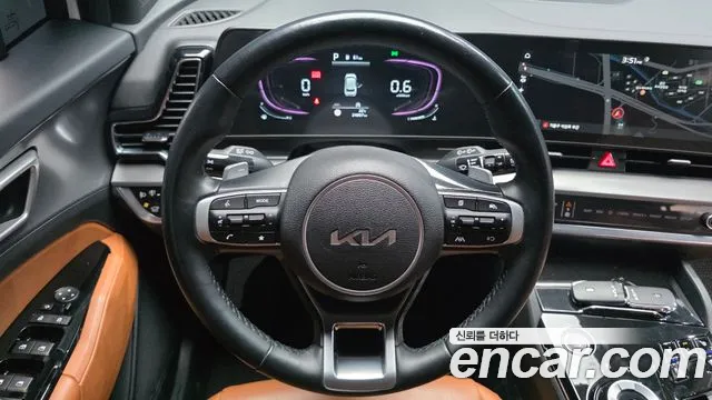 Kia Sportage Sportage 5-е поколение Бензин 1.6 турбо 2WD — Фото автомобиля 13