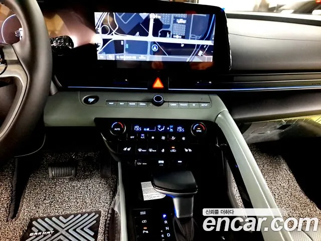 Hyundai Avante CN7 — Фото автомобиля 13