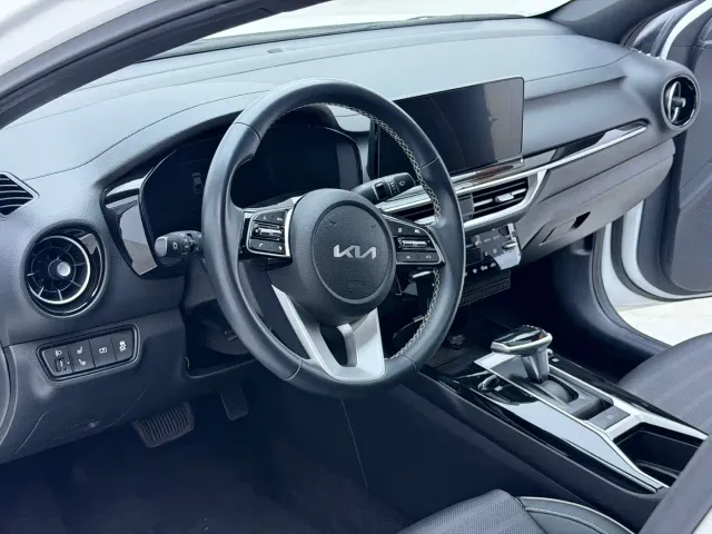 Kia K3 — Фото автомобиля 7