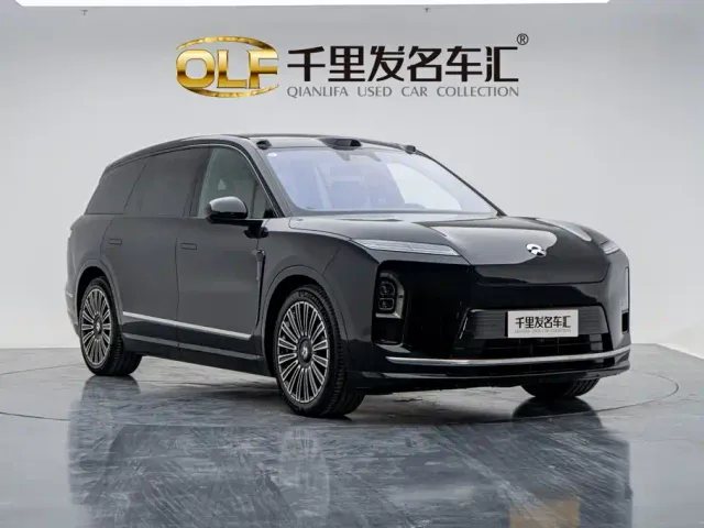 Nio ES8 — Фото автомобиля 5