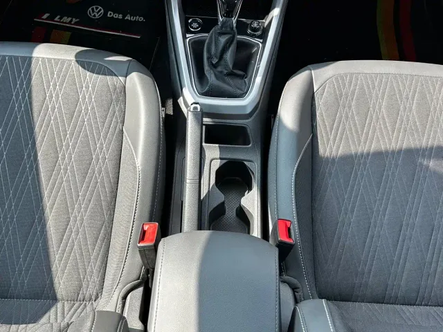 Volkswagen T-Cross — Фото автомобиля 21