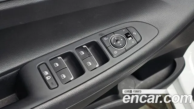 Hyundai Grandeur New — Фото автомобиля 12