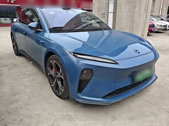 NIO NIO ET5 2022 100kWh — Фото автомобиля 21