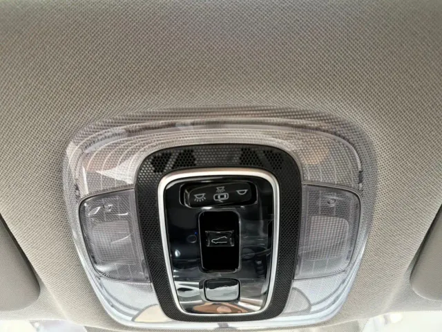Hyundai Elantra — Фото автомобиля 18