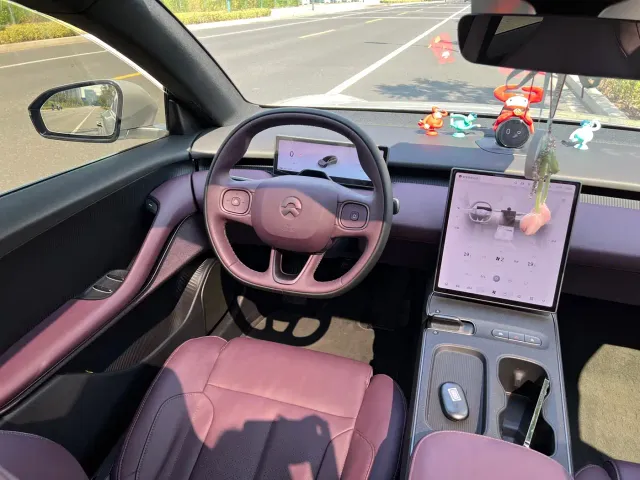 Nio ET5 Touring — Фото автомобиля 9