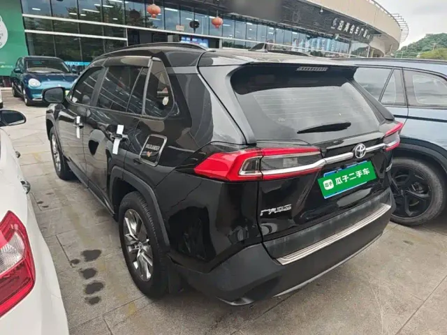 Toyota Wildlander — Фото автомобиля 4