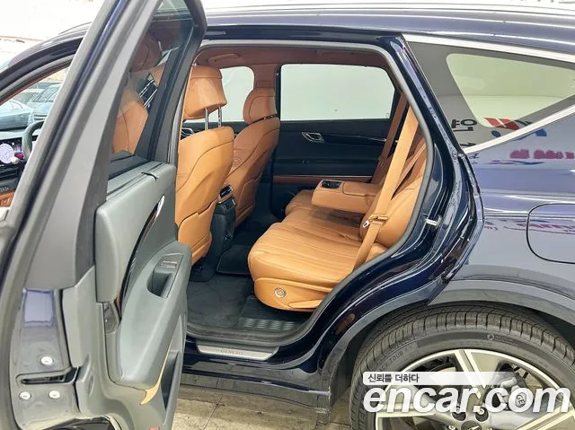 Genesis GV80 2.5T Бензин 2WD — Фото автомобиля 12
