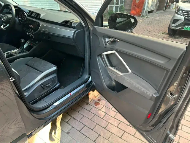 Audi Q3 — Фото автомобиля 15