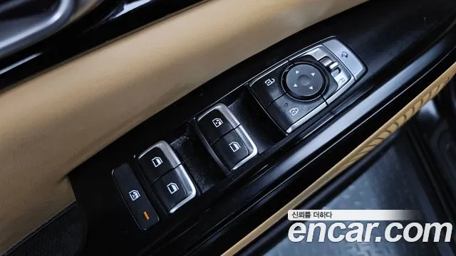 Kia Canival Carnival 4 поколение 9 мест Prestige — Фото автомобиля 25