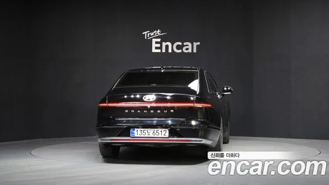 Hyundai Grandeur Grandeur (GN7) 3.5 LPG 2WD (Такси) — Фото автомобиля 4