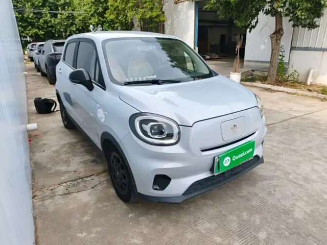 Leapmotor T03 — Фото автомобиля 3