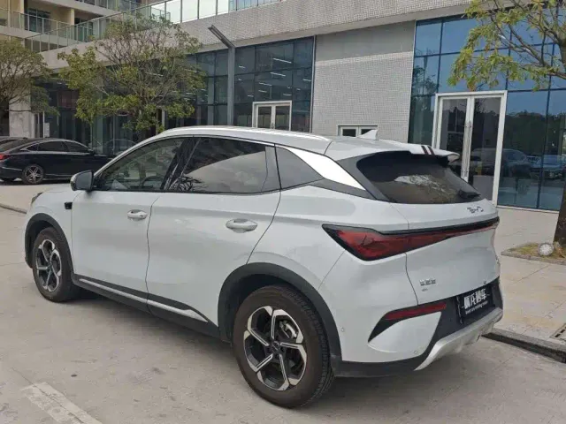 BYD Yuan PLUS — Фото автомобиля 9