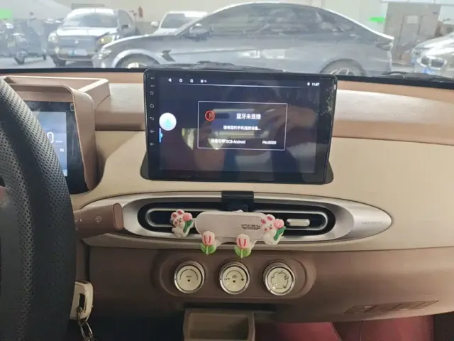 Wuling Hongguang Mini EV — Фото автомобиля 12