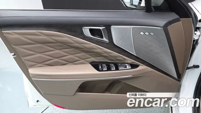 Kia K8 Hybrid — Фото автомобиля 13