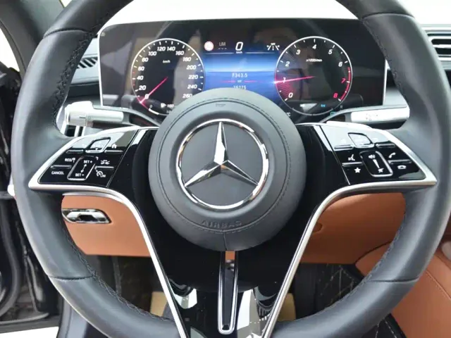 Mercedes-Benz S-Class — Фото автомобиля 8