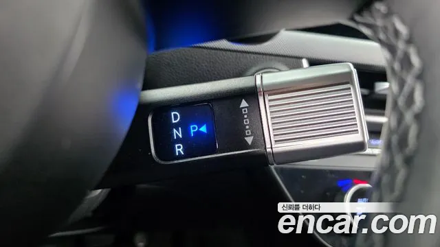 Hyundai Sonata — Фото автомобиля 12