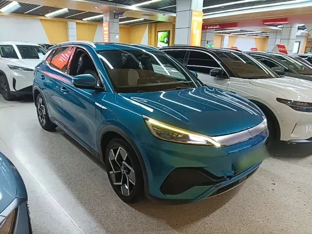 BYD Yuan PLUS — Фото автомобиля 3