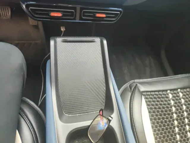 BYD Seagull 2024 Glory Edition 305km Vitality Edition — Фото автомобиля 10