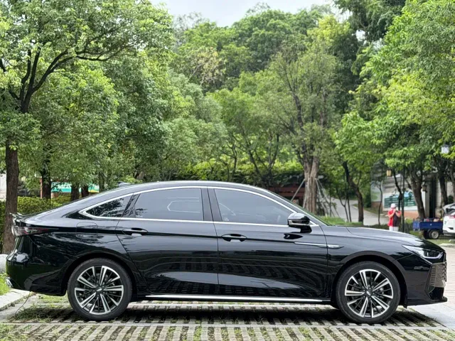 Chery Arrizo 8 PRO — Фото автомобиля 5