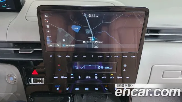 Hyundai Staria Staria 4WD Lounge 9 мест — Фото автомобиля 14