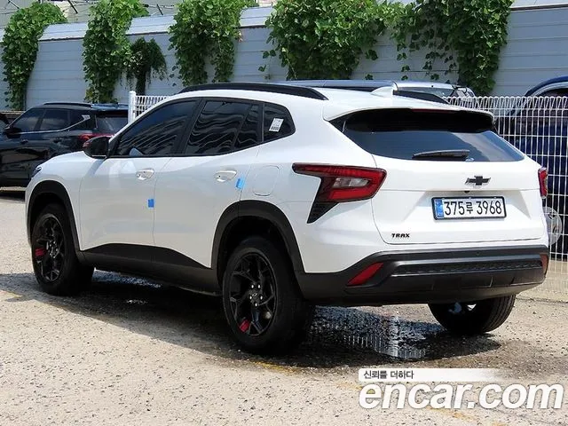 ChevroletGMDaewoo Trax Trax Кроссовер 1.2 Red Line — Фото автомобиля 3