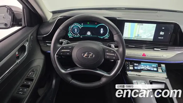 Hyundai Grandeur New — Фото автомобиля 13
