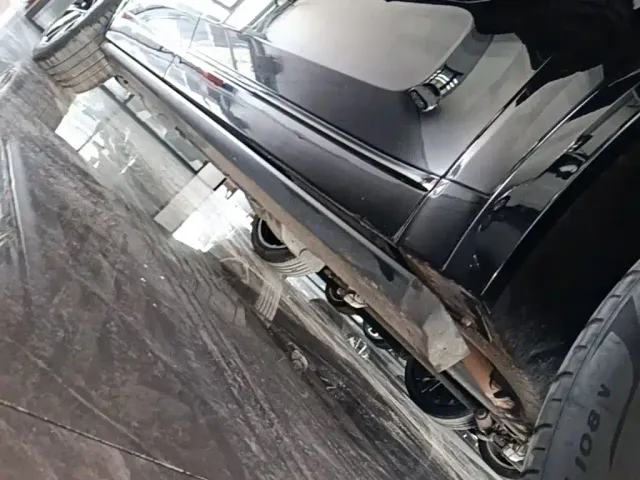 Li Auto L9 — Фото автомобиля 20
