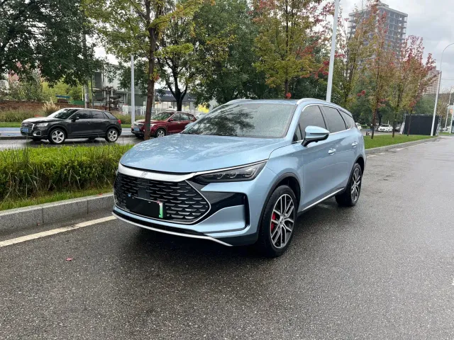 Фотография автомобиля — BYD Tang
