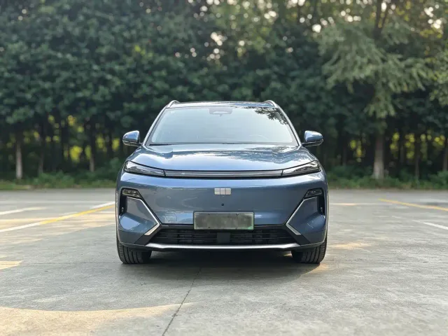 Geely Galaxy Starship 7 EM-i — Фото автомобиля 2
