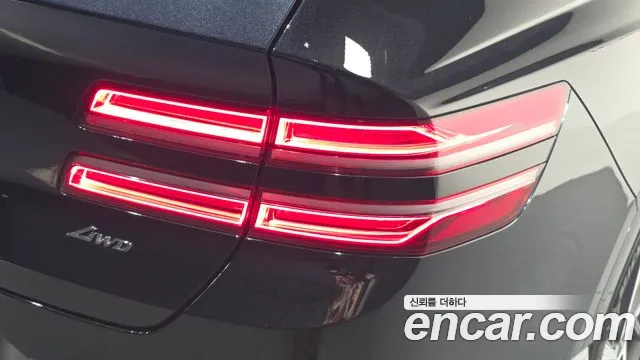 Genesis GV80 — Фото автомобиля 8