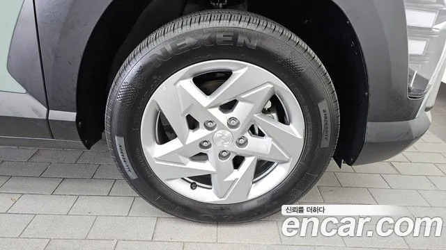 Hyundai Kona — Фото автомобиля 6