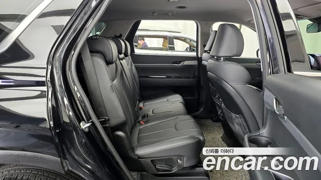Hyundai Palisade Palisade Дизель 2.2 4WD — Фото автомобиля 12