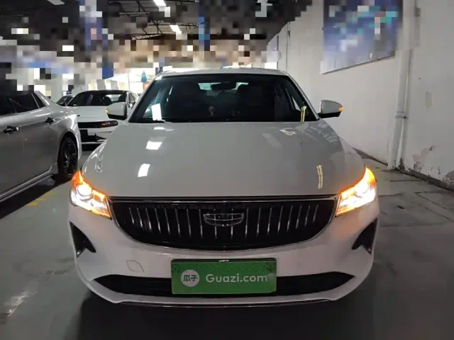 Geely Emgrand — Фото автомобиля 2