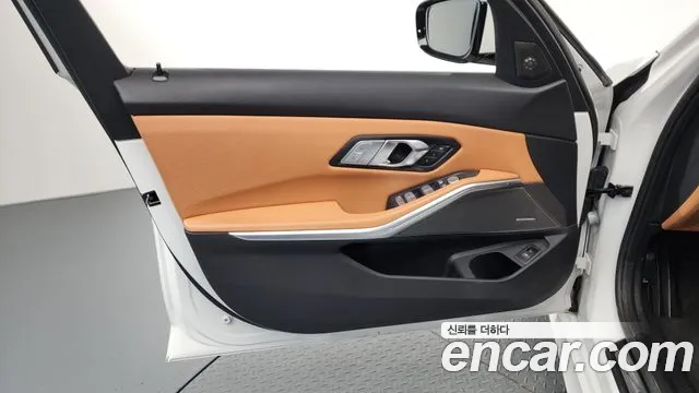 BMW 3-Series 3 серия (G20) 320i M Sport — Фото автомобиля 21