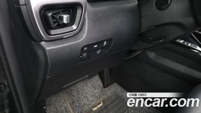 Kia Sorento Sorento 4-е поколение Бензин 2.5T 2WD — Фото автомобиля 27