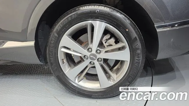 Genesis GV80 — Фото автомобиля 21