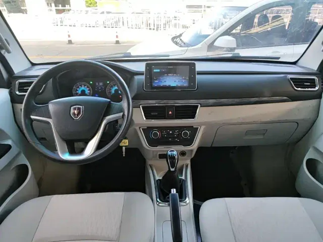 Jinbei New Hiace S — Фото автомобиля 9