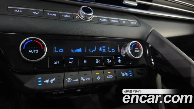 Hyundai Avante CN7 — Фото автомобиля 17