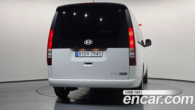 Hyundai Staria — Фото автомобиля 4