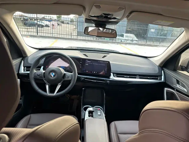 BMW X1 — Фото автомобиля 10