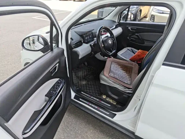 Leapmotor T03 — Фото автомобиля 15